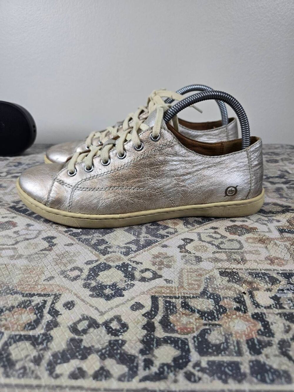 Born Sneakers Gold/Metallic Leather Casual Women's Shoes Size 9